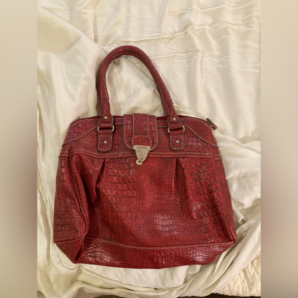 Red purse good condition